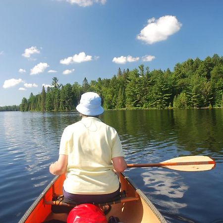 Arowhon Pines Algonquin Park酒店 外观 照片